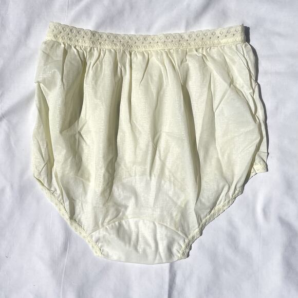 Vintage Lot Of 3 Silky Granny Panties Mushroom Gusset 5 USA New 158 - Picture 3 of 9